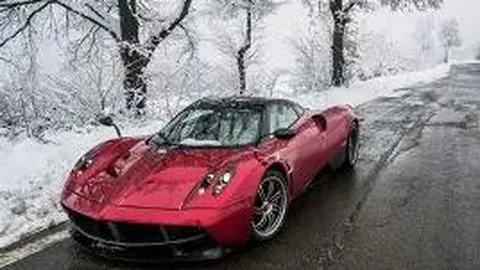 篮球赛突发“四分球奇观”